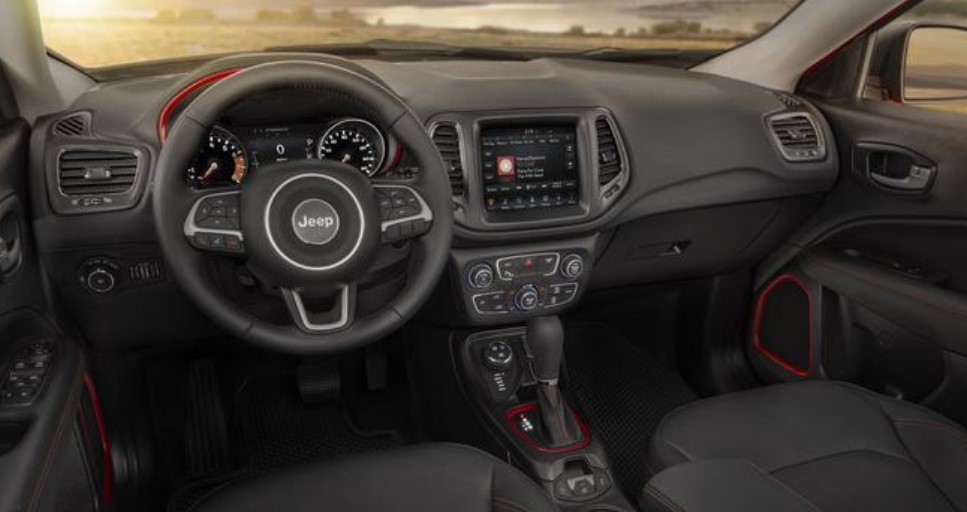2019 Jeep Compass Dashboard Interior